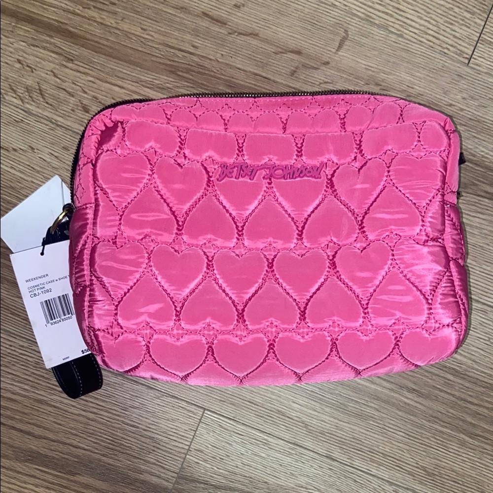 Betsey Johnson weekender heart cosmetic case